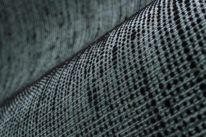essentials-les-tricots-boucle-73020-mood.jpg