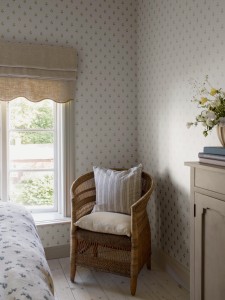 6973_Anemone_Roomshot_1.jpg