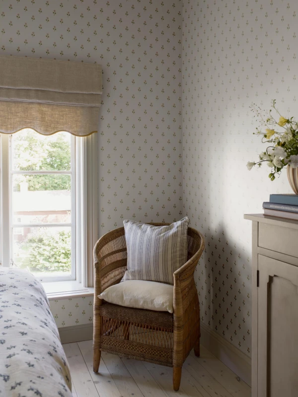 6973_Anemone_Roomshot_1.jpg