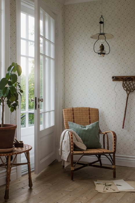 Ester_Image_Roomshot_Hallway_Item_7660.jpg